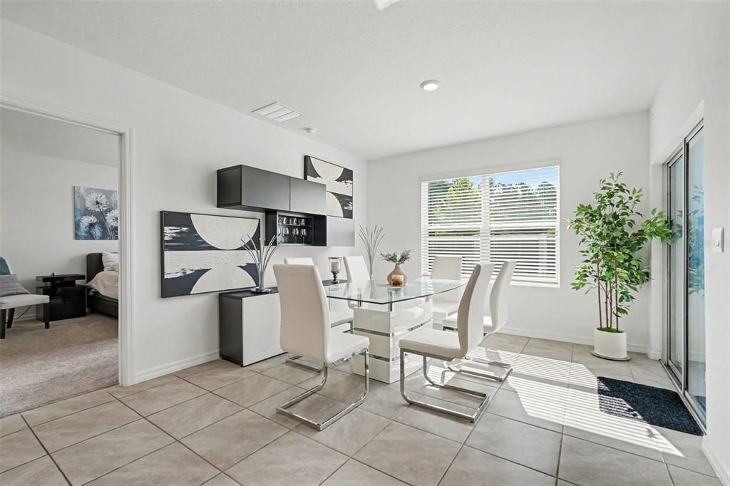 For Sale: $395,000 (3 beds, 2 baths, 1672 Square Feet)