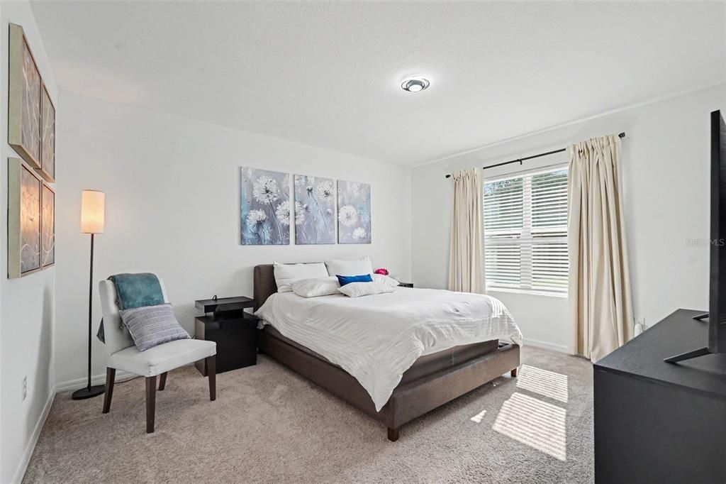 For Sale: $395,000 (3 beds, 2 baths, 1672 Square Feet)