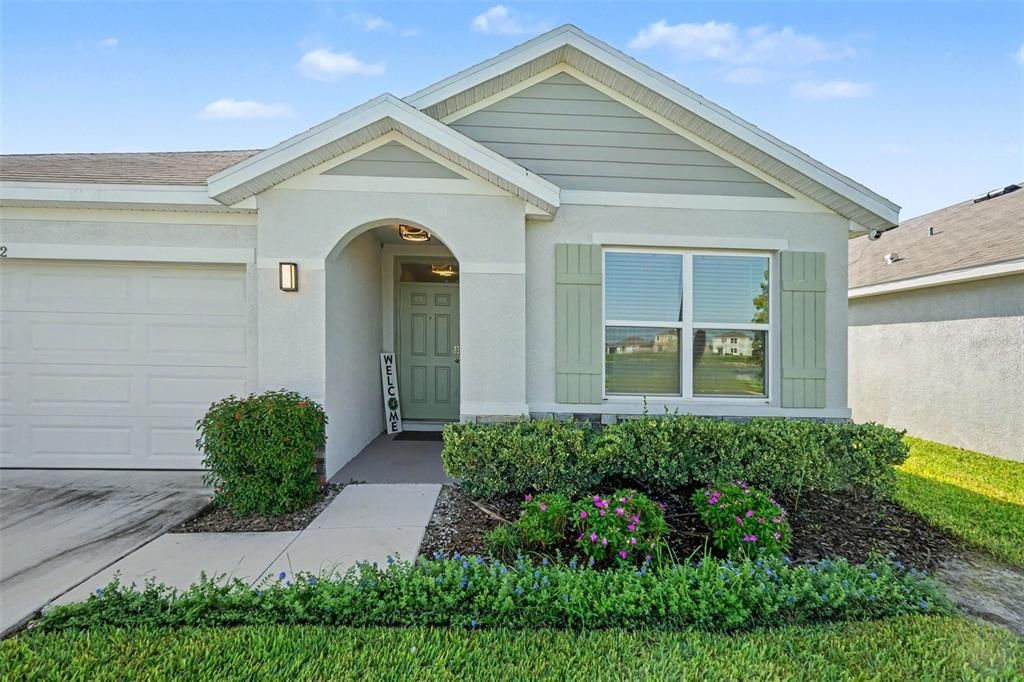 For Sale: $395,000 (3 beds, 2 baths, 1672 Square Feet)