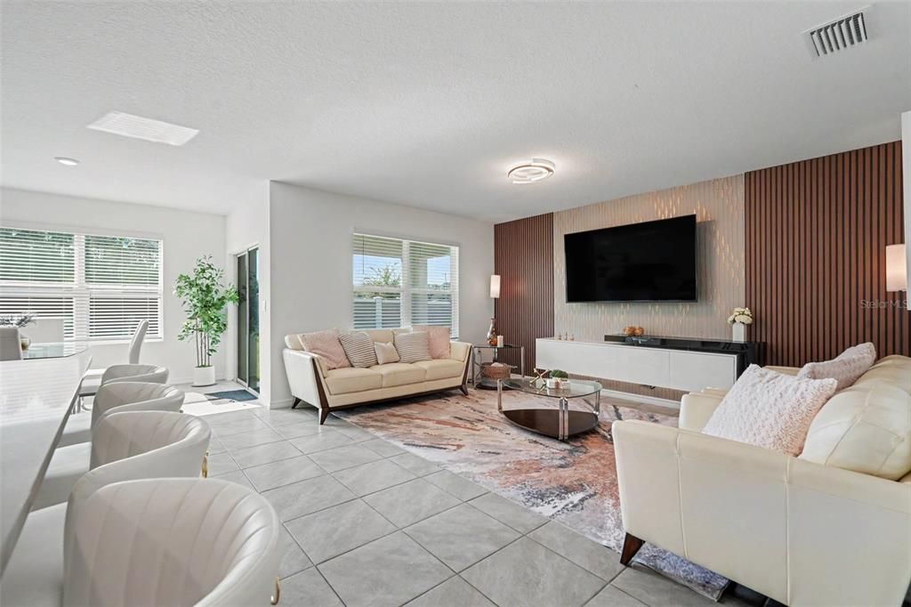 For Sale: $395,000 (3 beds, 2 baths, 1672 Square Feet)