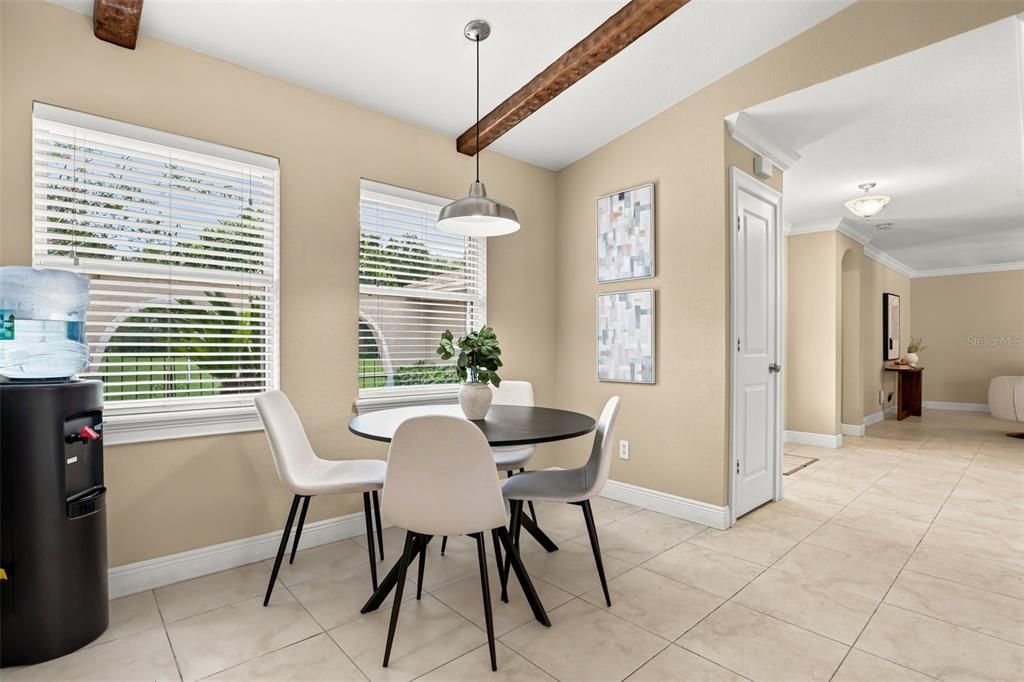 En Venta: $765,000 (4 camas, 3 baños, 2673 Pies cuadrados)