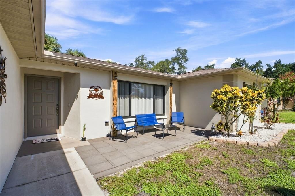 For Sale: $494,500 (3 beds, 2 baths, 1607 Square Feet)