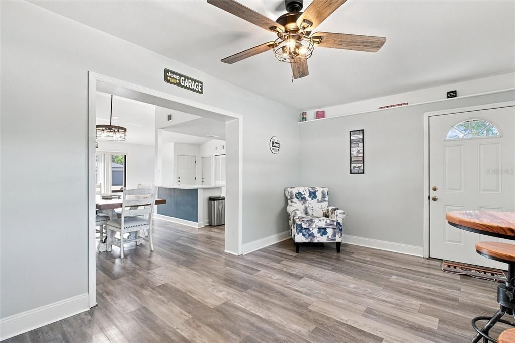 For Sale: $494,500 (3 beds, 2 baths, 1607 Square Feet)