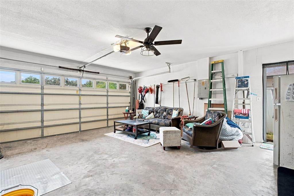 For Sale: $494,500 (3 beds, 2 baths, 1607 Square Feet)