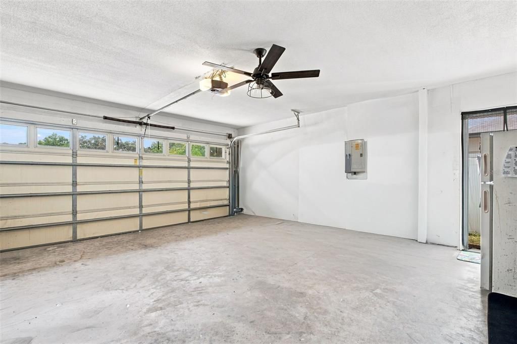 For Sale: $494,500 (3 beds, 2 baths, 1607 Square Feet)