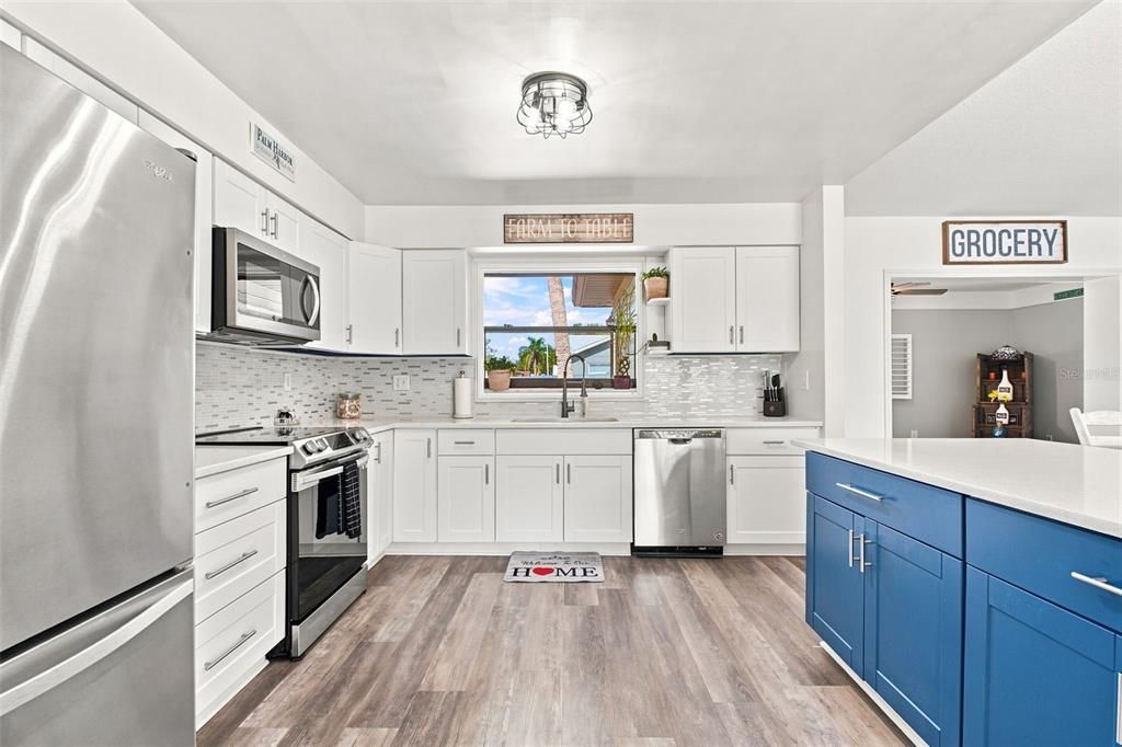 For Sale: $494,500 (3 beds, 2 baths, 1607 Square Feet)