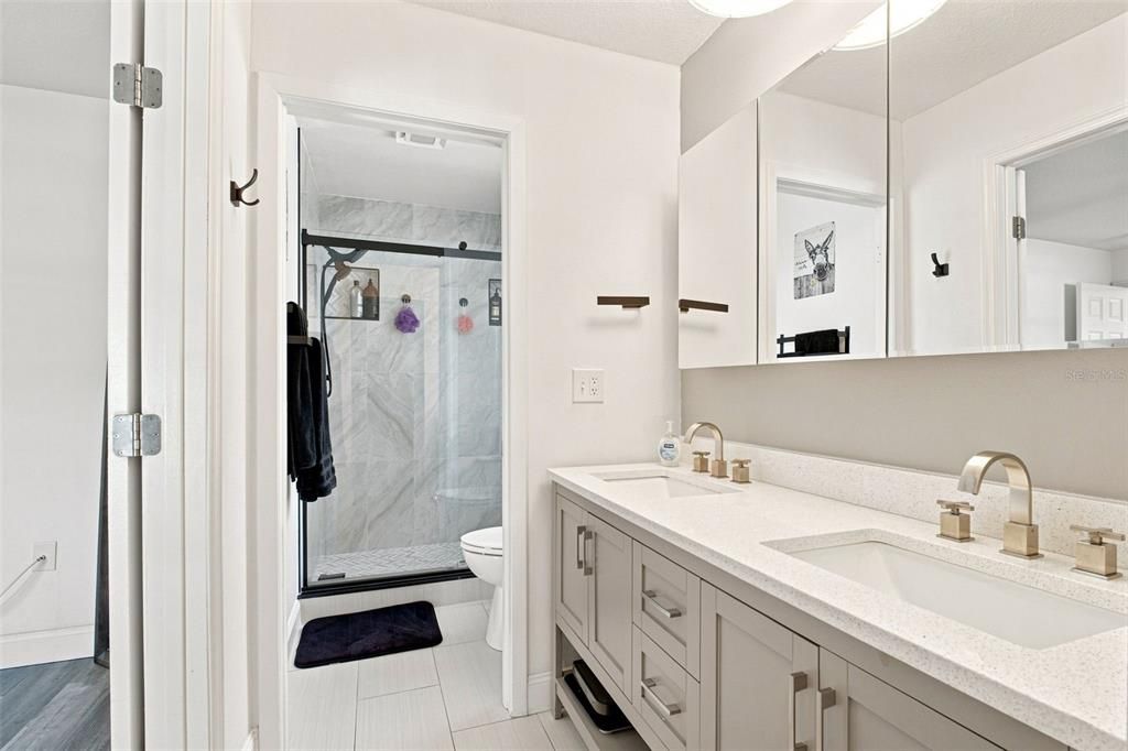 For Sale: $494,500 (3 beds, 2 baths, 1607 Square Feet)
