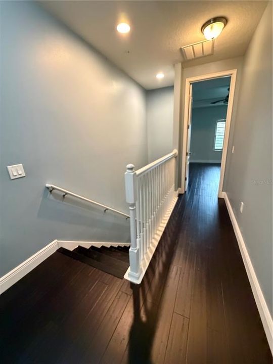 For Rent: $2,700 (3 beds, 3 baths, 1964 Square Feet)