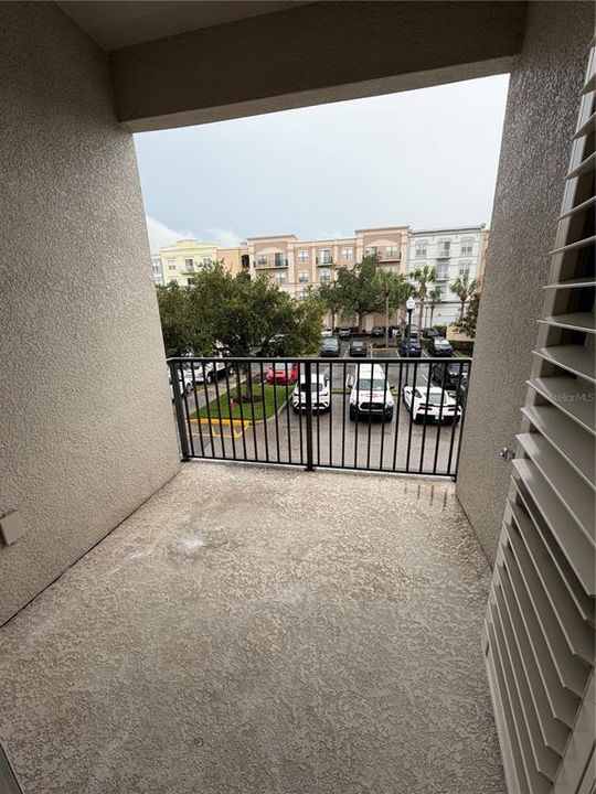 For Rent: $2,700 (3 beds, 3 baths, 1964 Square Feet)