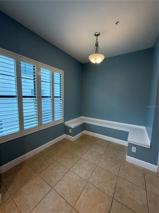 For Rent: $2,700 (3 beds, 3 baths, 1964 Square Feet)