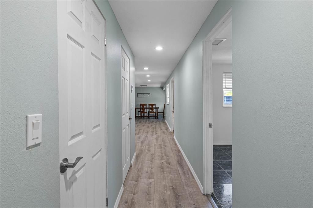 For Sale: $439,500 (3 beds, 2 baths, 1695 Square Feet)