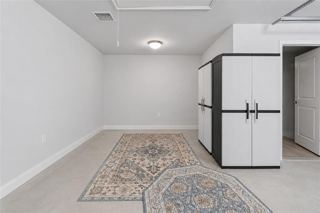 For Sale: $285,000 (2 beds, 2 baths, 1301 Square Feet)