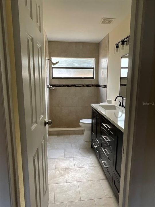For Sale: $349,900 (3 beds, 2 baths, 1322 Square Feet)