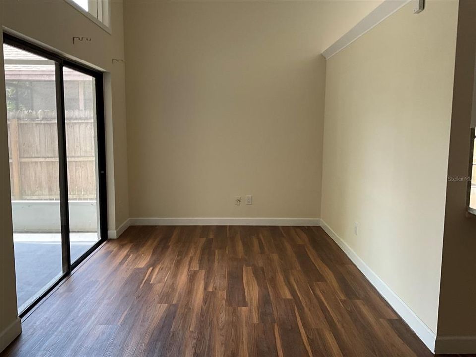 For Sale: $349,900 (3 beds, 2 baths, 1322 Square Feet)
