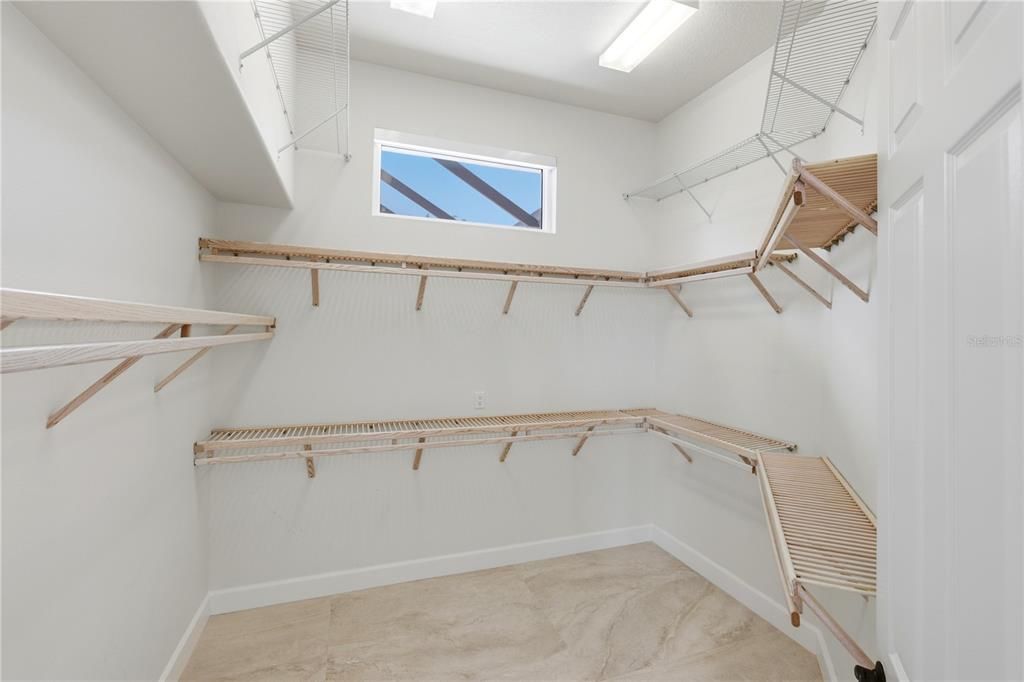 For Sale: $1,250,000 (4 beds, 3 baths, 3446 Square Feet)