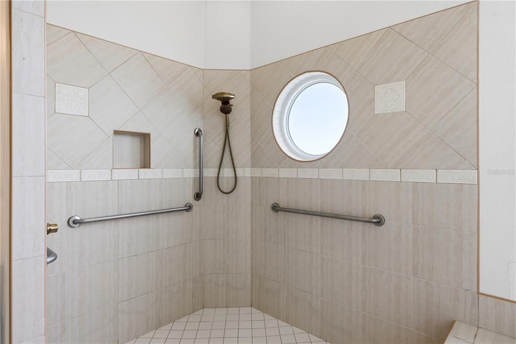 For Sale: $1,250,000 (4 beds, 3 baths, 3446 Square Feet)