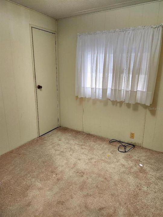 For Sale: $125,000 (2 beds, 2 baths, 864 Square Feet)
