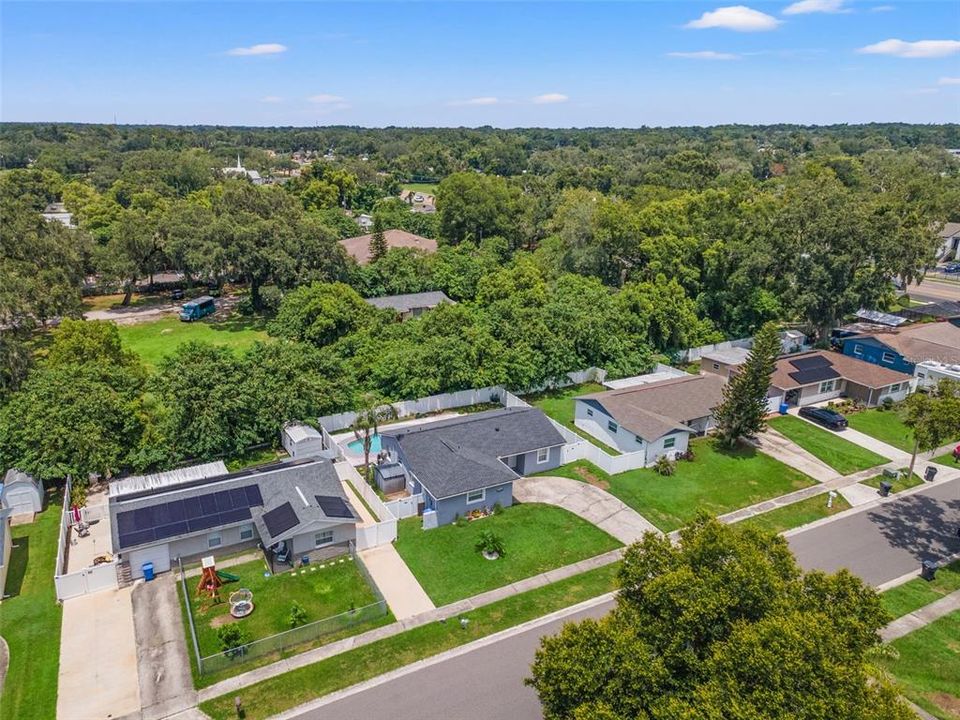 На продажу: $389,999 (3 спален, 2 ванн, 1240 Квадратных фут)