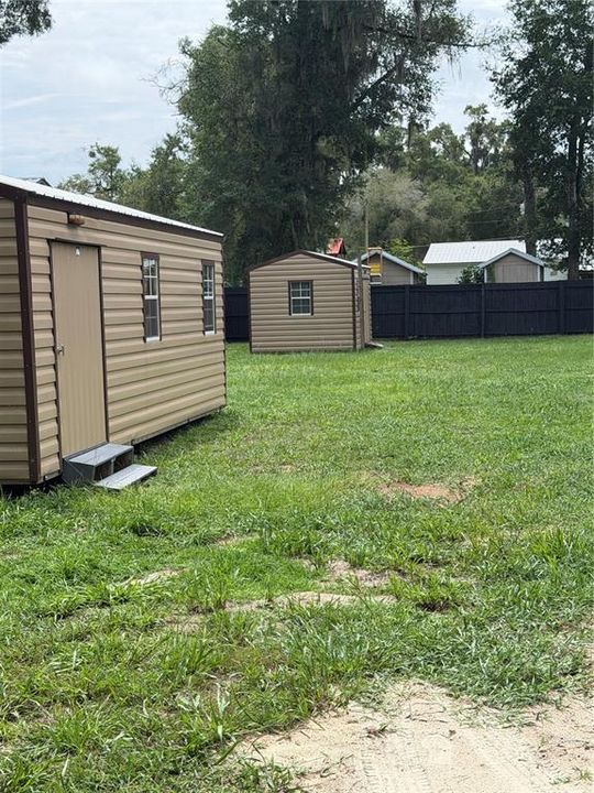 En Venta: $325,000 (3 camas, 2 baños, 1800 Pies cuadrados)