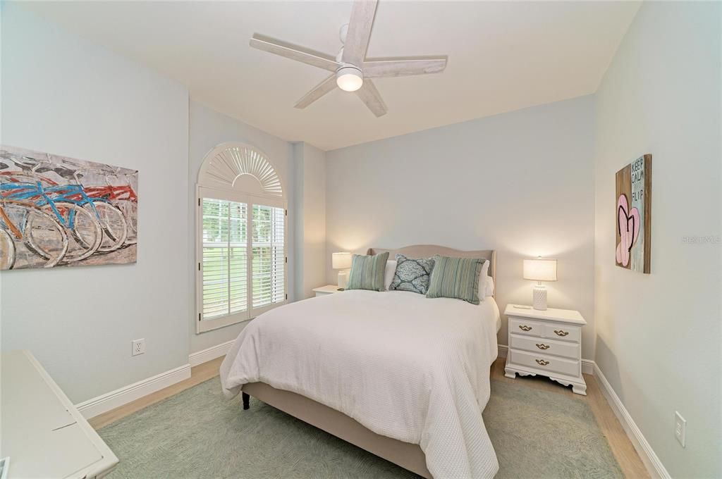 For Rent: $4,400 (3 beds, 2 baths, 1647 Square Feet)