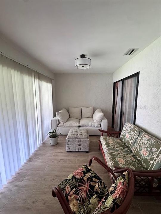 En Renta: $2,450 (3 camas, 2 baños, 1350 Pies cuadrados)