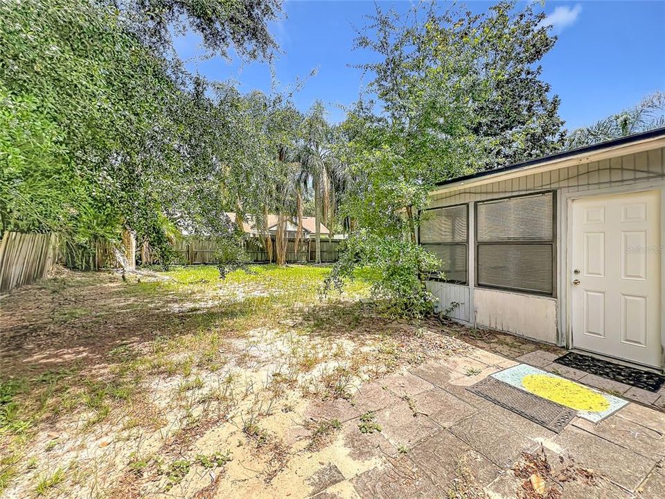 En Venta: $418,000 (4 camas, 2 baños, 2230 Pies cuadrados)