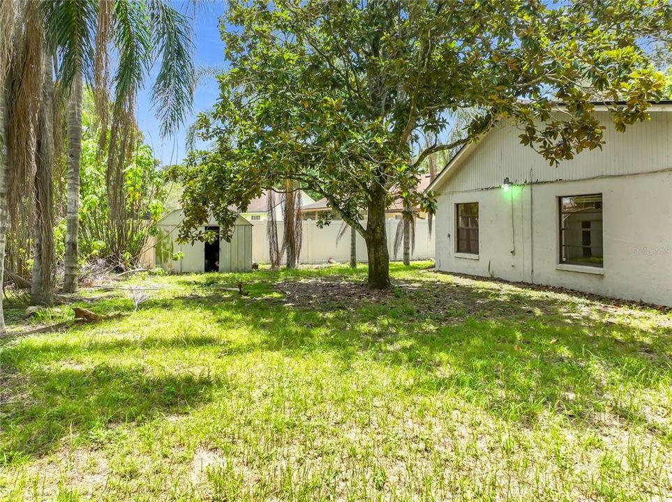En Venta: $418,000 (4 camas, 2 baños, 2230 Pies cuadrados)