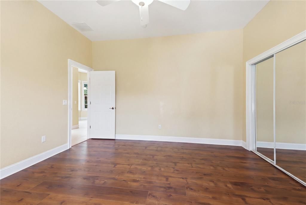 For Sale: $849,900 (5 beds, 3 baths, 4158 Square Feet)