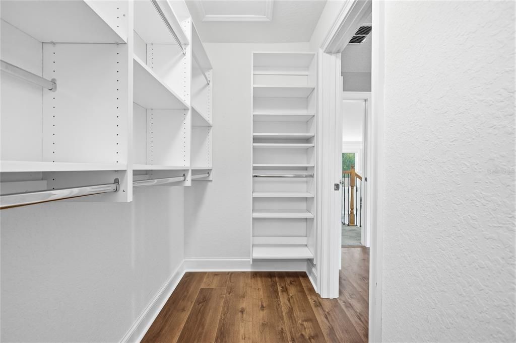 For Sale: $849,900 (5 beds, 3 baths, 4158 Square Feet)