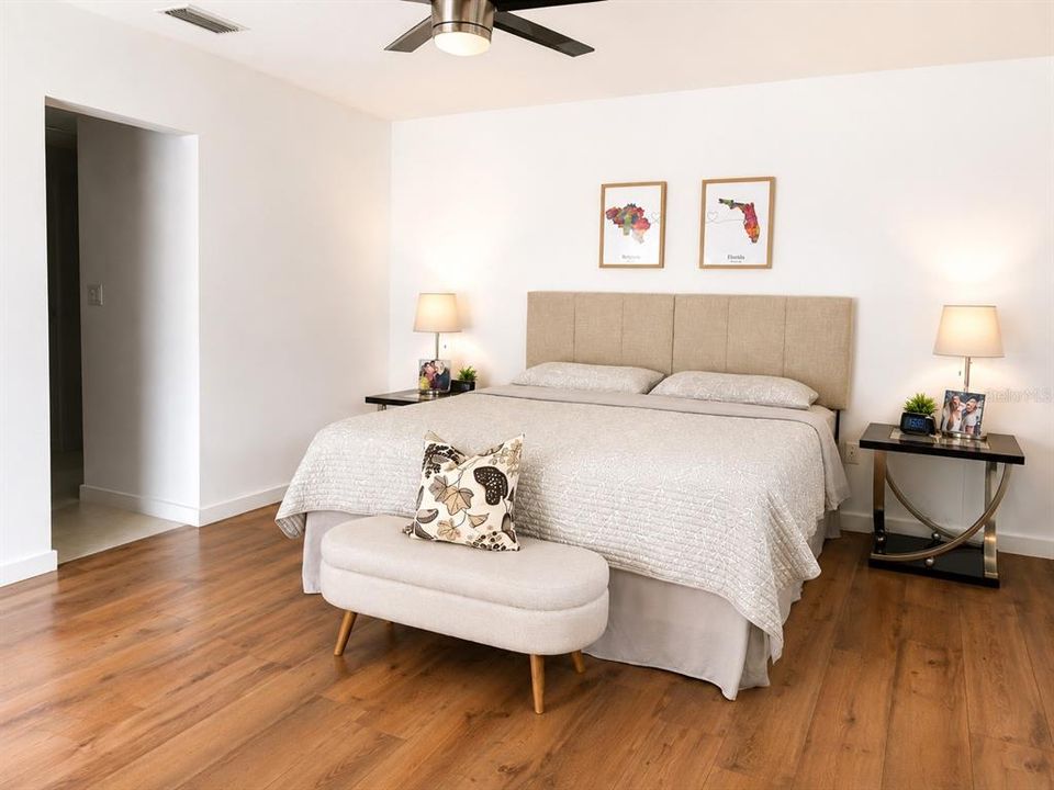 For Sale: $1,125,000 (4 beds, 3 baths, 2134 Square Feet)