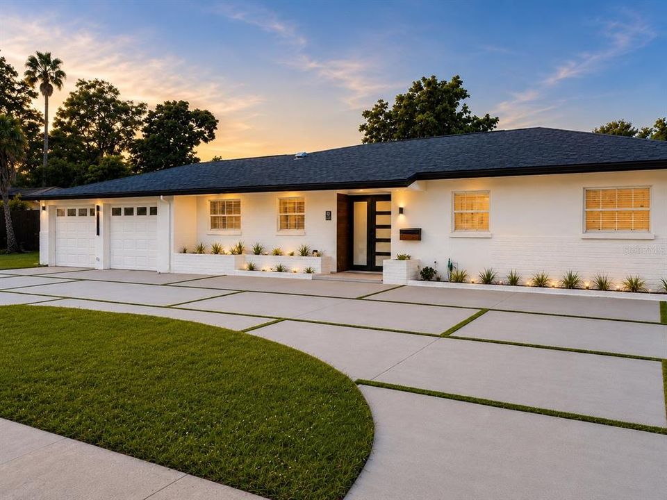 For Sale: $1,125,000 (4 beds, 3 baths, 2134 Square Feet)