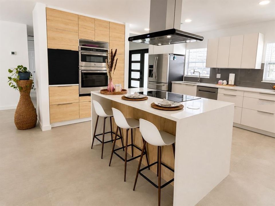 For Sale: $1,125,000 (4 beds, 3 baths, 2134 Square Feet)