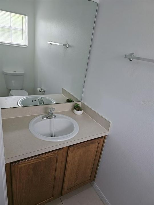 For Rent: $2,200 (3 beds, 2 baths, 1517 Square Feet)