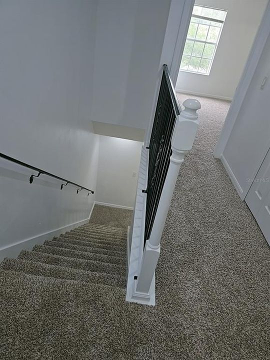 For Rent: $2,200 (3 beds, 2 baths, 1517 Square Feet)
