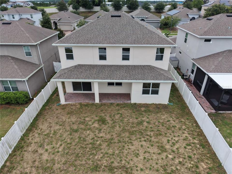 For Sale: $389,900 (5 beds, 3 baths, 3275 Square Feet)
