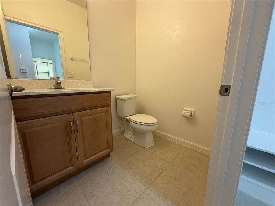 For Sale: $389,900 (5 beds, 3 baths, 3275 Square Feet)