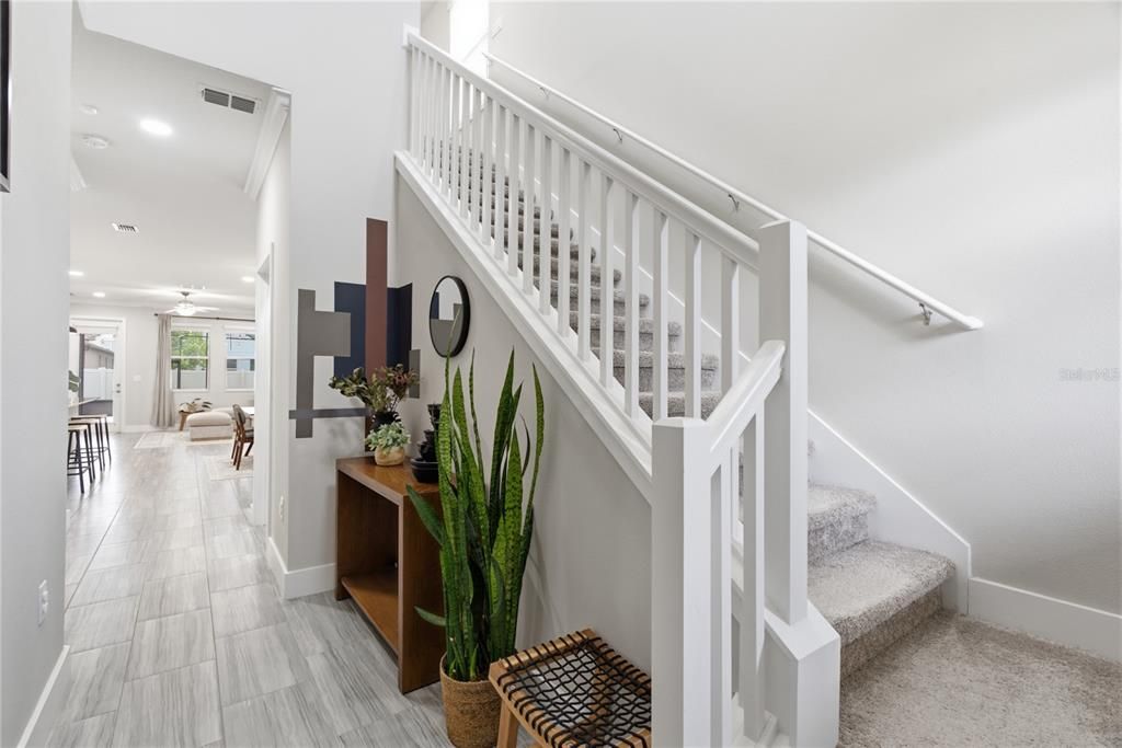 En Venta: $459,000 (5 camas, 3 baños, 2466 Pies cuadrados)