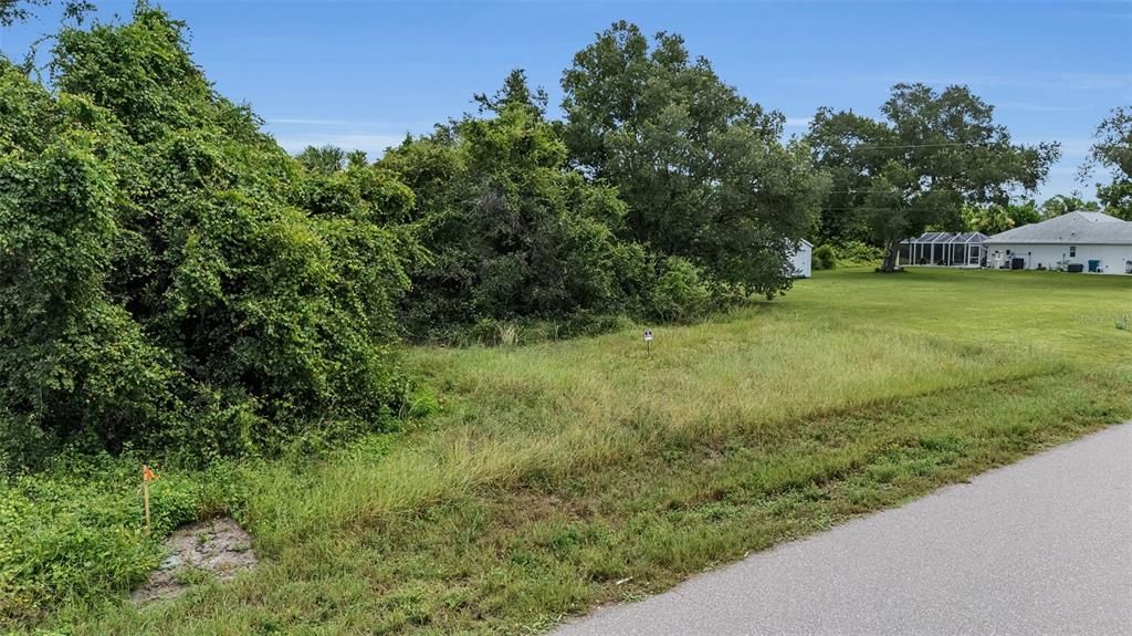 En Venta: $22,000 (0.23 acres)