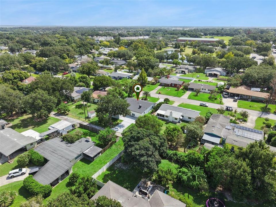 En Venta: $849,900 (4 camas, 2 baños, 2331 Pies cuadrados)