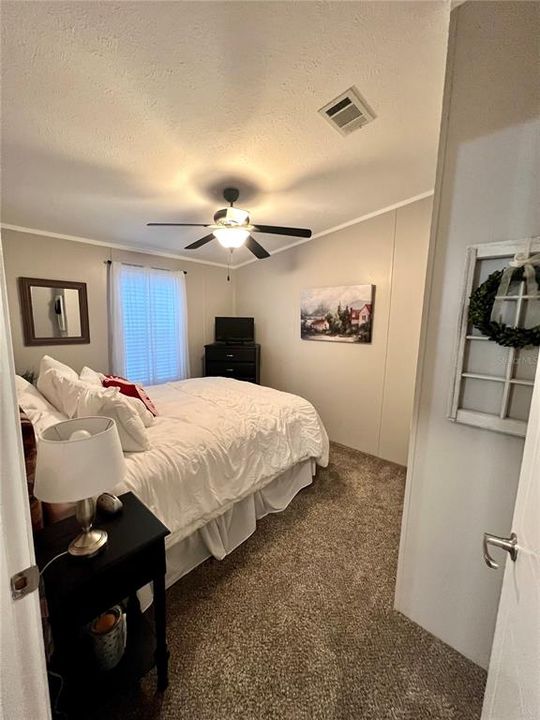 En Venta: $249,900 (3 camas, 2 baños, 1782 Pies cuadrados)