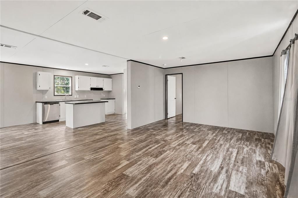En Venta: $449,900 (4 camas, 2 baños, 1768 Pies cuadrados)