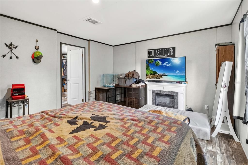 En Venta: $449,900 (4 camas, 2 baños, 1768 Pies cuadrados)