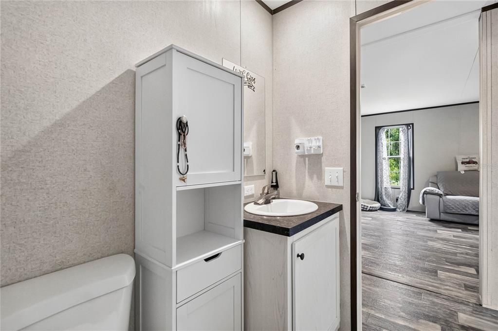 En Venta: $449,900 (4 camas, 2 baños, 1768 Pies cuadrados)
