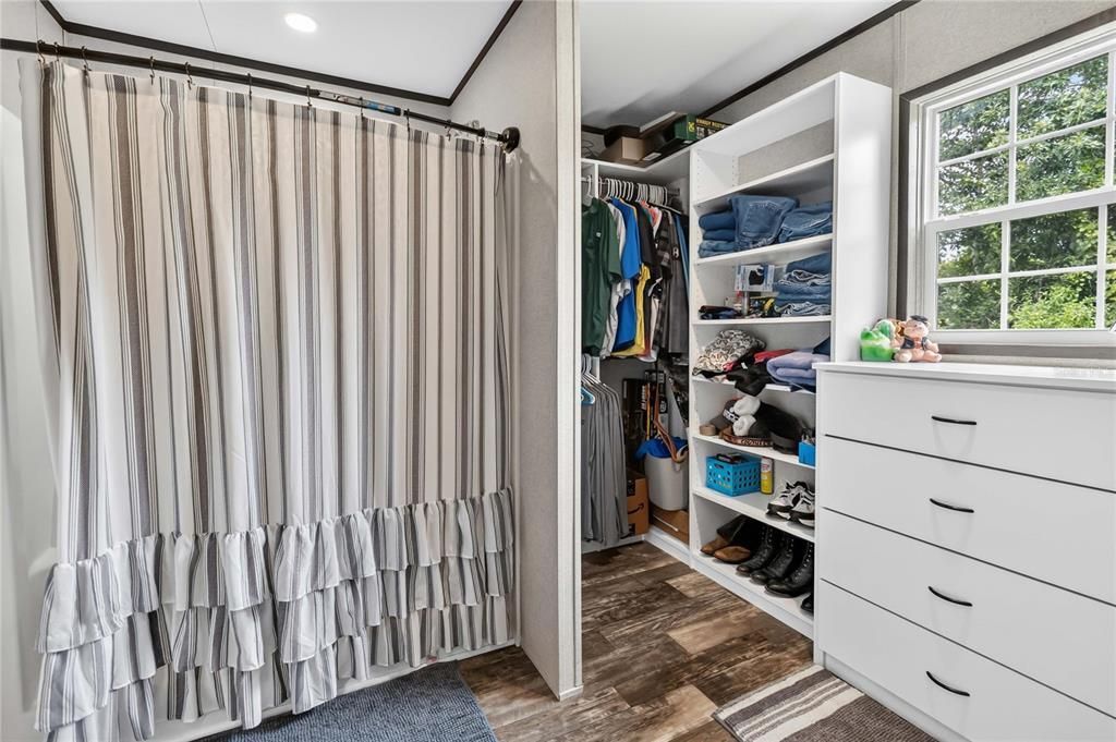 En Venta: $449,900 (4 camas, 2 baños, 1768 Pies cuadrados)