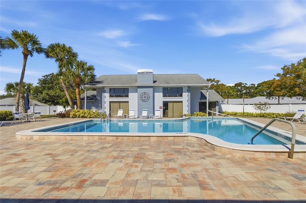 For Rent: $1,750 (2 beds, 2 baths, 1005 Square Feet)