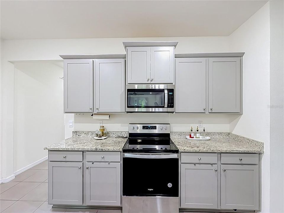 For Sale: $290,000 (2 beds, 2 baths, 1622 Square Feet)