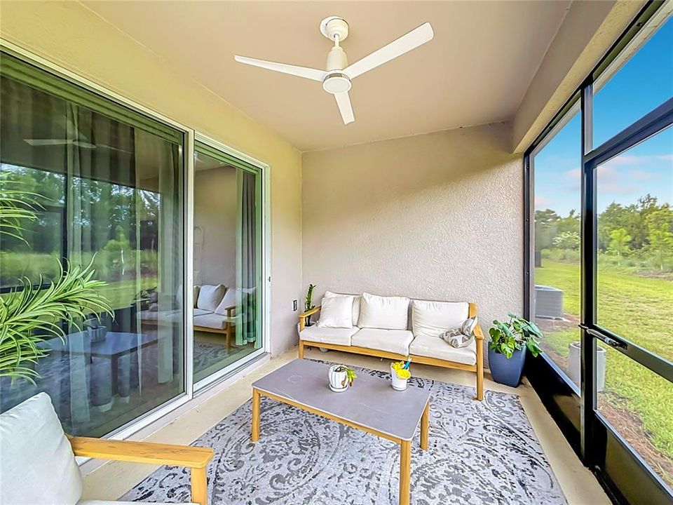 For Sale: $290,000 (2 beds, 2 baths, 1622 Square Feet)