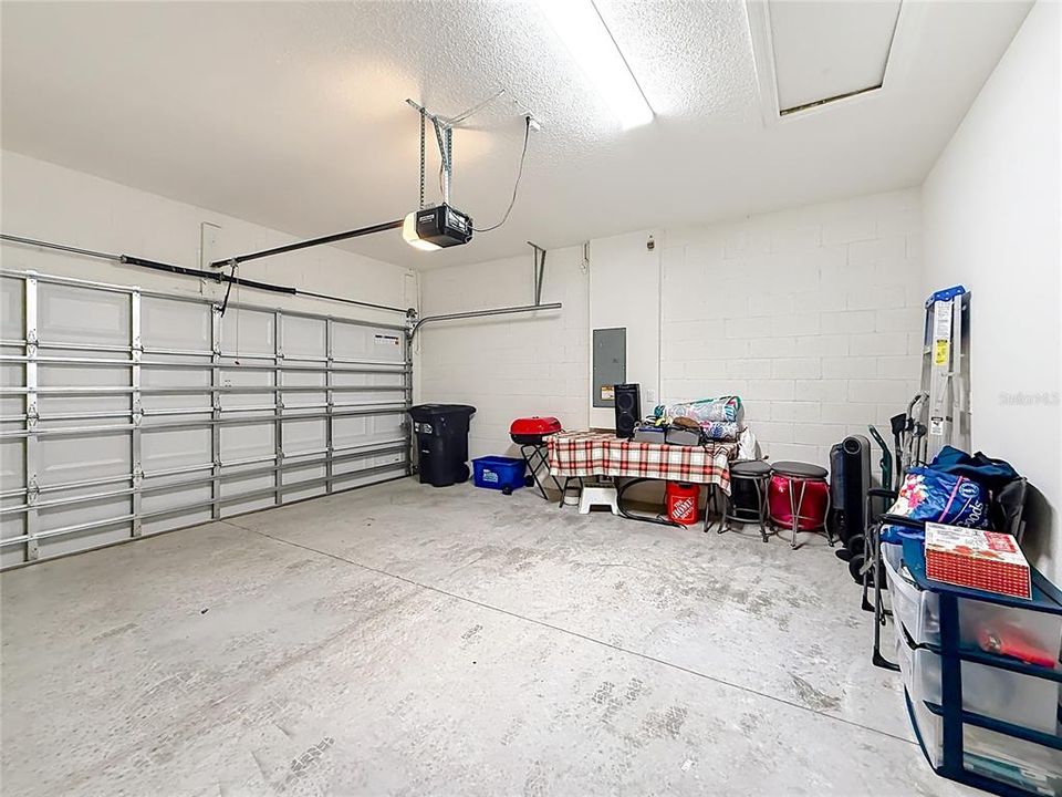 For Sale: $290,000 (2 beds, 2 baths, 1622 Square Feet)