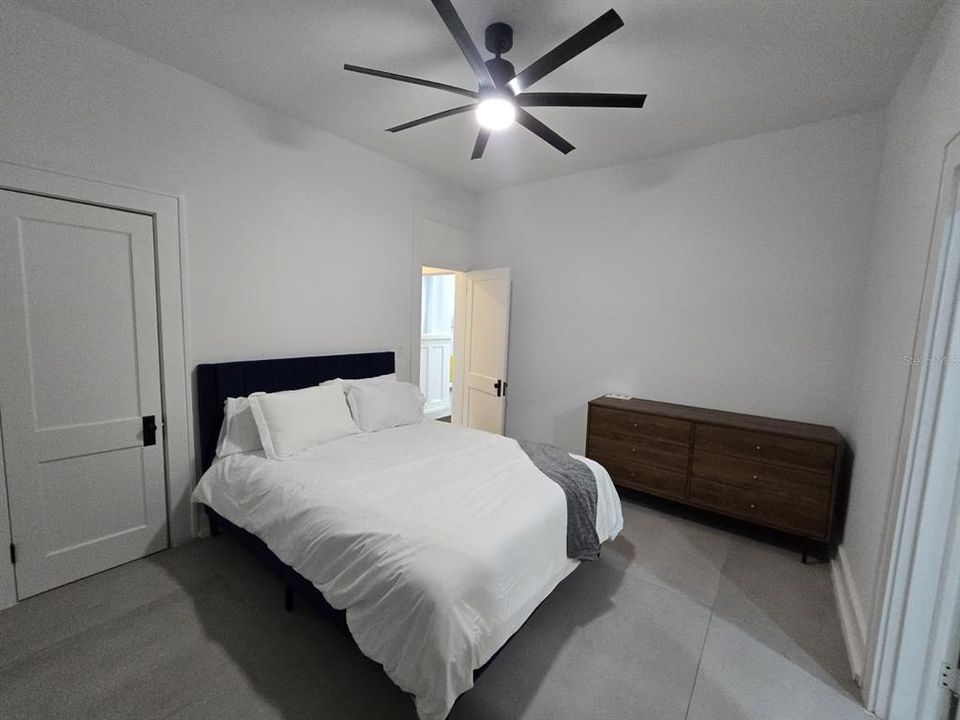 For Rent: $4,300 (3 beds, 2 baths, 2417 Square Feet)