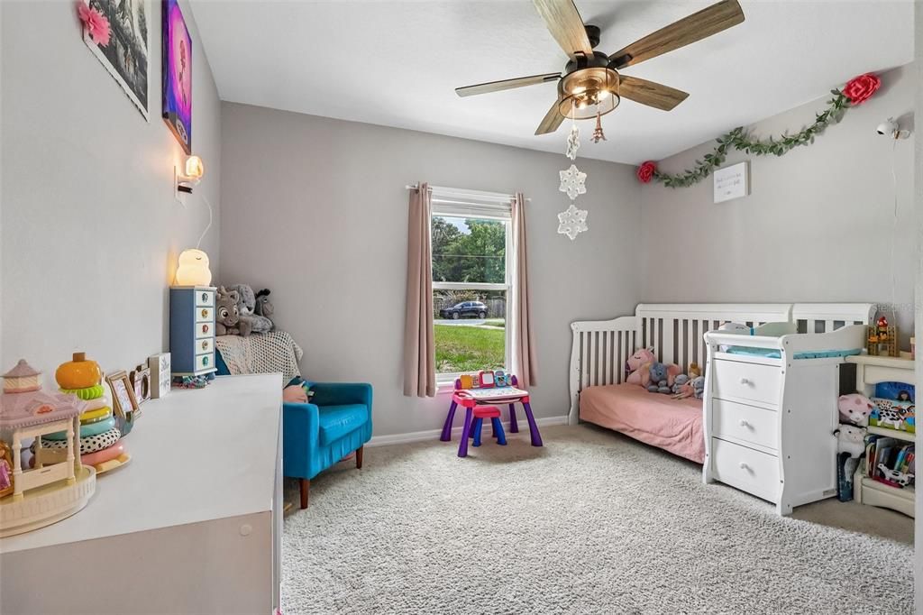 For Sale: $295,000 (3 beds, 2 baths, 1191 Square Feet)